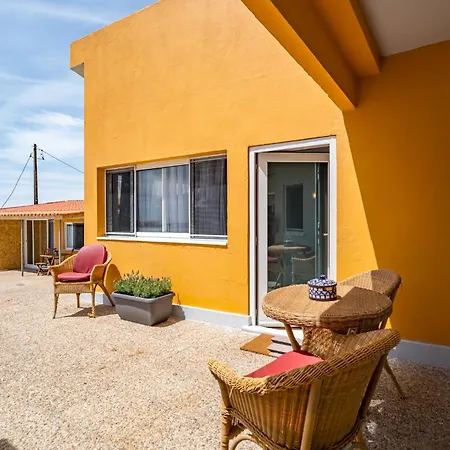 Wake Up With The Sea Breeze- House With Pool Ap2 Apartament