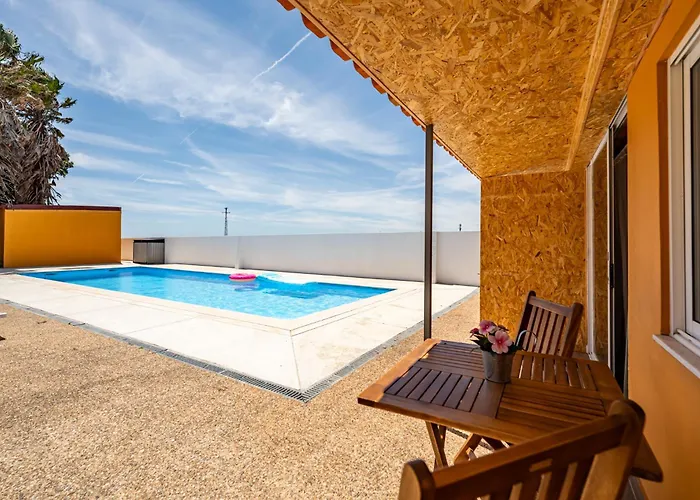 Wake Up With The Sea Breeze- House With Pool Ap2 Appartement Lavra